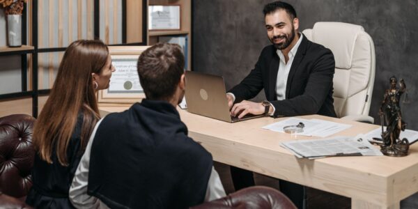 Átfogó jogi segítség felszámolási eljárás esetén: Újváry Zsolt Ügyvédi Iroda